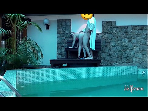 ❤️ Il capo invita la cameriera alla piscina, ma non poteva resistere a un caldo ❌ Video di sessoal it.ladyxxxporno.ru ❌️❤